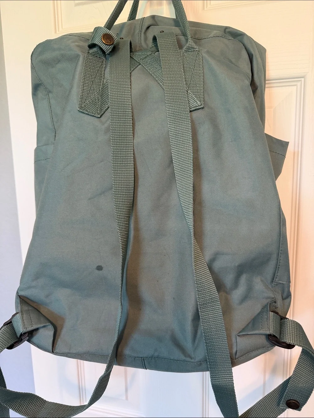 Kånken Classic Backpack in Green
